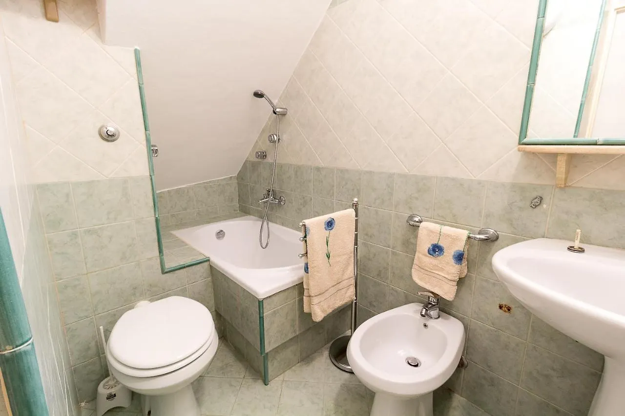 Casa Nel Cortile Apartment Cefalu Italy